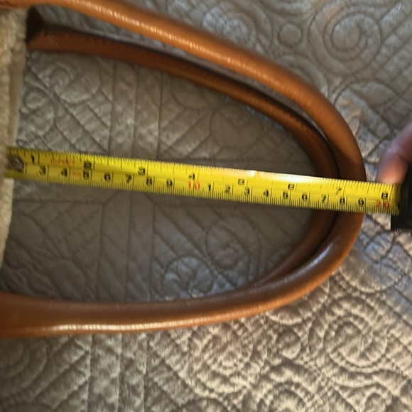 UGG SHEPSKIN TOTE BAG - Picture 7 of 7